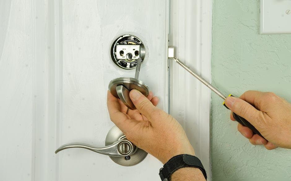changer de serrure de porte Salon-de-Provence